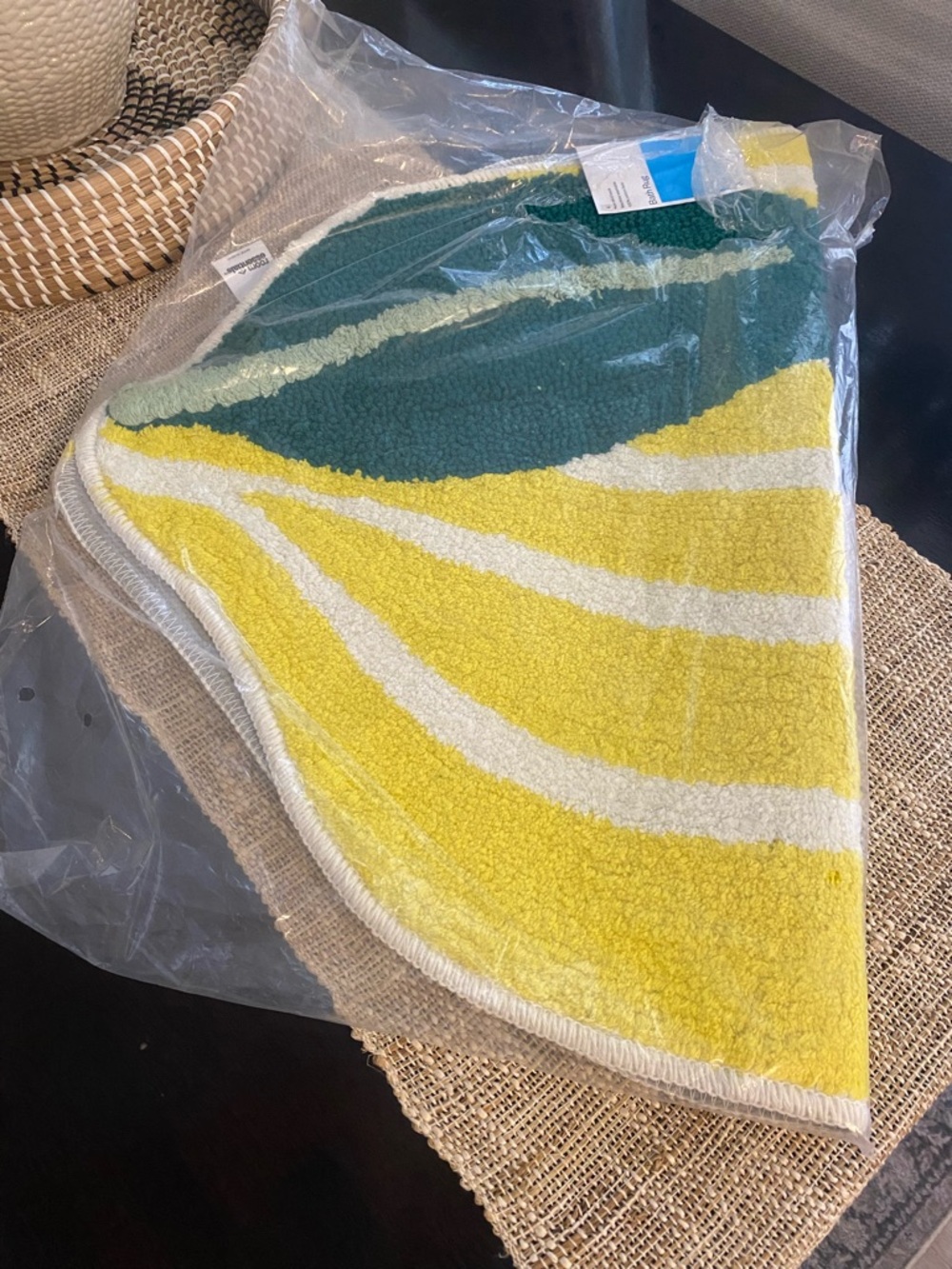 Room Essentials Yellow, Green & White Sunburst Door Mat